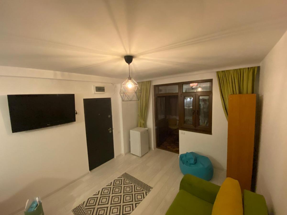 Lili Studio - Saturn Apartment Exterior foto